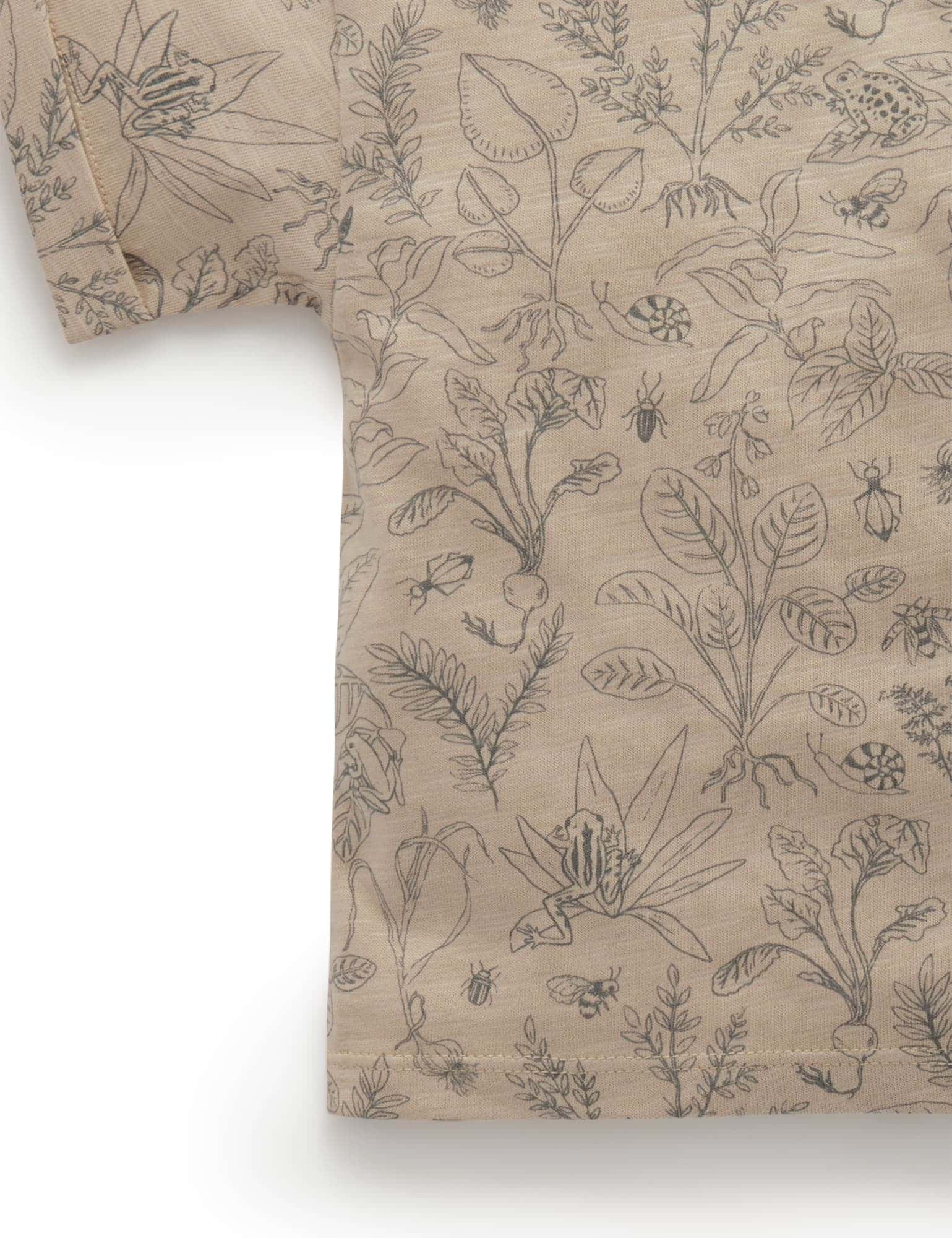Hidden Bugs Relaxed T Shirt - Overgrown Garden Print