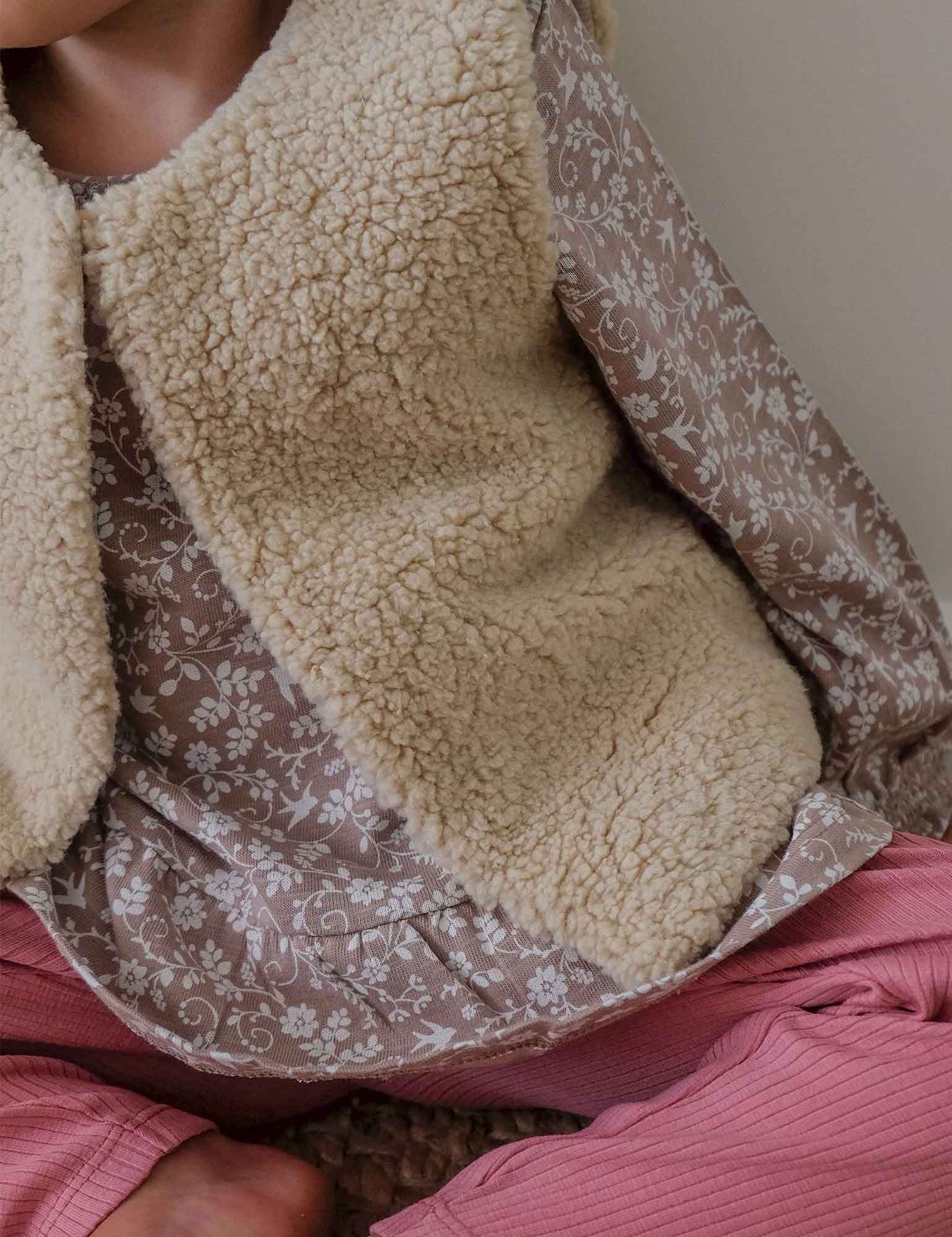 Cosy Reversible Vest - Camel